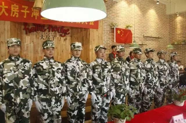 俗话说:“一户开两门,人财都难存”,两门指的是什么?有何道理